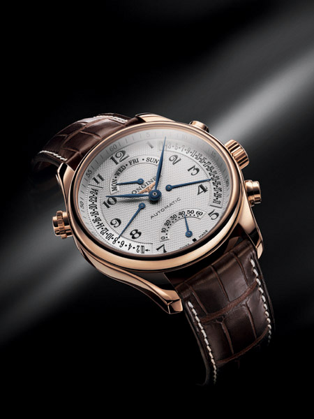 The LONGINES MASTER COLLECTION RETROGRADE EN OR ROSE