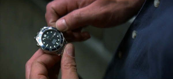 Demain ne Meurt Jamais - Montre Omega Seamaster de Pierce Brosnan