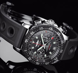 BREITLING RAVEN : DEUX SERIES SPECIALES AIRWOLF ET SKYRACER