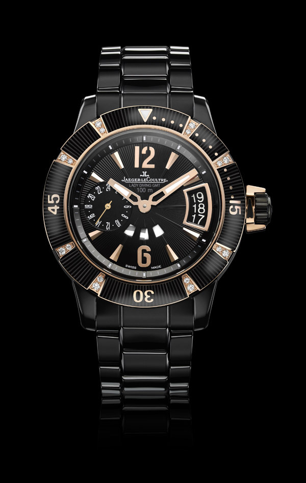 Jaeger Lecoultre Master Compressor Diving GMT Lady Céramique.  Diamants, céramique et or rose pour la plus féminine des montres de plongée.