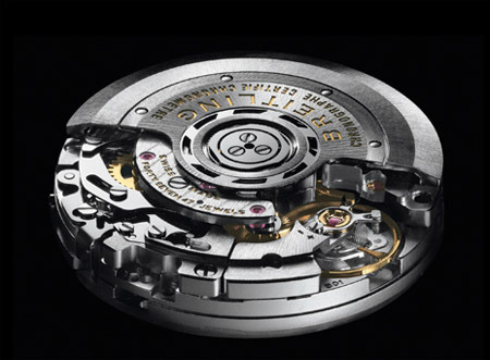 Breitling lance la première Navitimer avec mouvement de chronographe 100% «maison» Breitling lance la première Navitimer avec mouvement de chronographe 100% «maison»