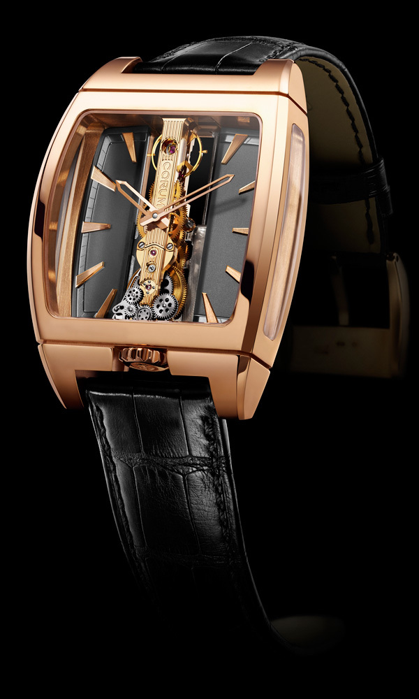 La montre Corum Golden Bridge Automatic Or rose