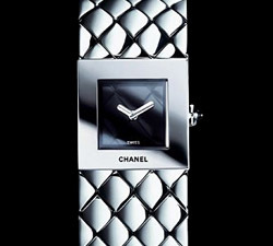 PRIX DU NEUF CHANEL MATELASSEE PRIX DU NEUF CHANEL MATELASSEE