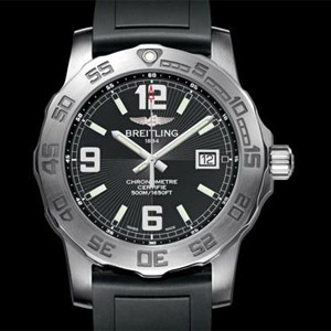 Breitling Colt 44 Breitling Colt 44