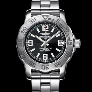 Breitling Colt 33