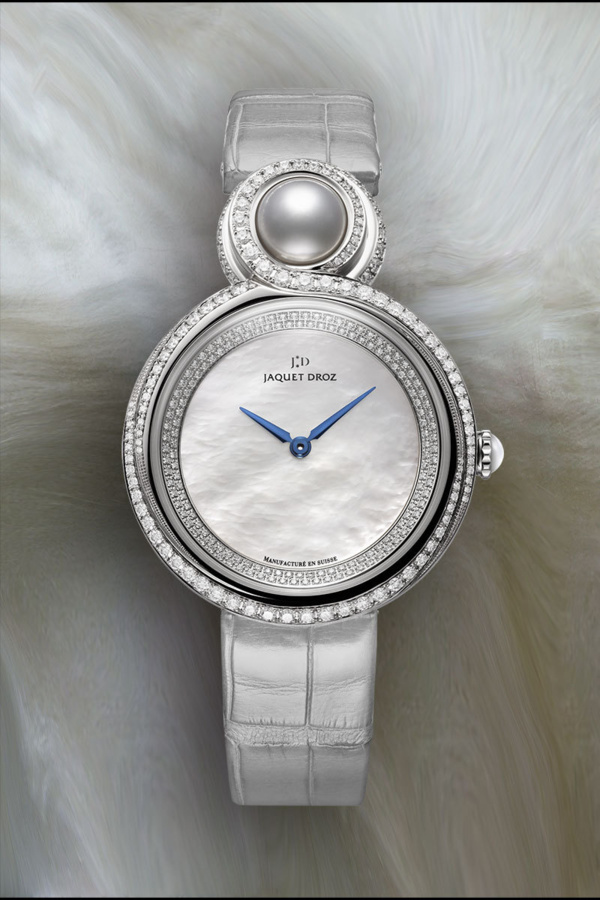 Jaquet Droz Lady 8 or gris et nacre.