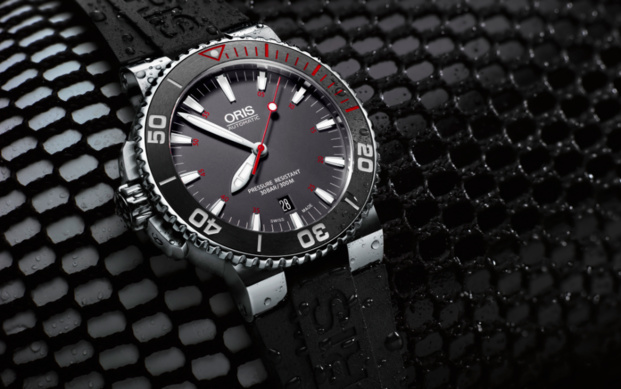 Oris Aquis Red Edition : Un garde-temps pour la mer Rouge Oris Aquis Red Edition : Un garde-temps pour la mer Rouge