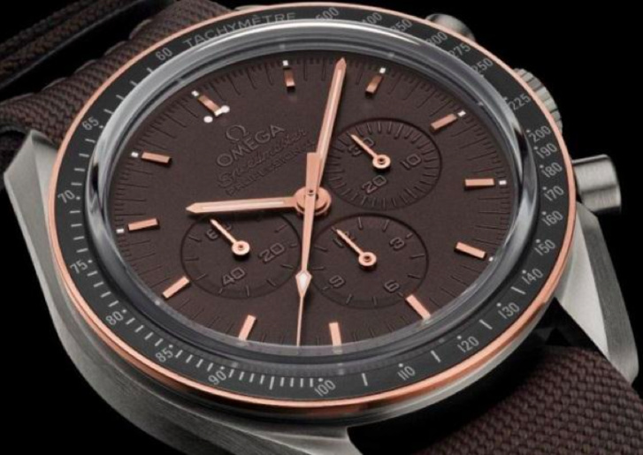 OMEGA Speedmaster Professional Apollo 11 - Édition Limitée 45ème