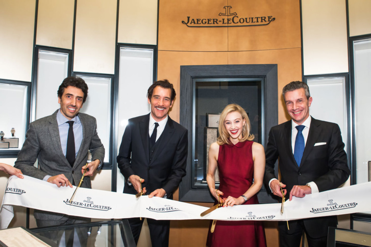 De gauche à droite: inauguration avec Philippe Bonay, président de Jaeger-LeCoultre Amérique du Nord, Clive Owen, Sarah Gadon, et Daniel Riedo, CEO de Jaeger-LeCoultre