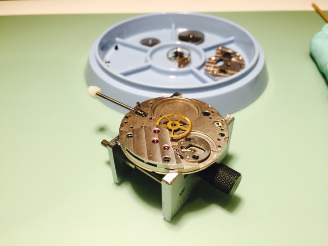 Mécanisme ETA à démonter et remonter Mécanisme ETA à démonter et remonter