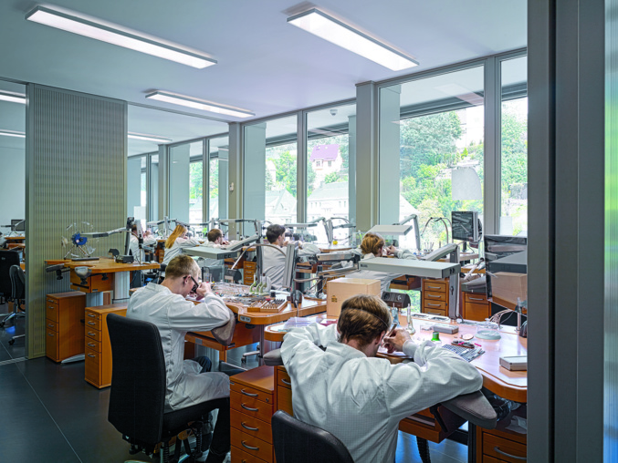 La Chancelière allemande Angela Merkel inaugure le nouveau bâtiment Lange La Chancelière allemande Angela Merkel inaugure le nouveau bâtiment Lange