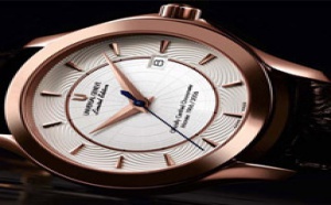 Prix du Neuf Universal Genève Microrotor Or Prix du Neuf Universal Genève Microrotor Or