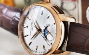 Classic Manufacture Moonphase : au rythme d’un nouveau mouvement