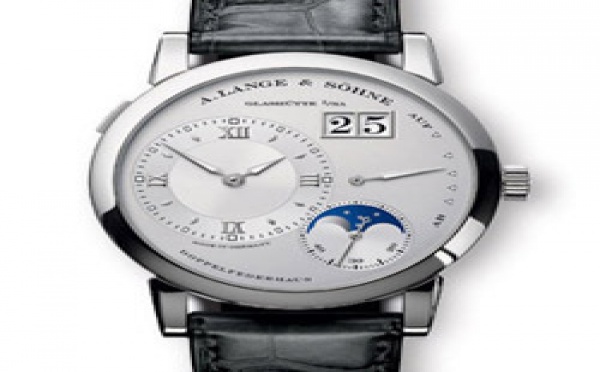 Prix du neuf A. Lange Söhne Lange 1 Moonphase Platine