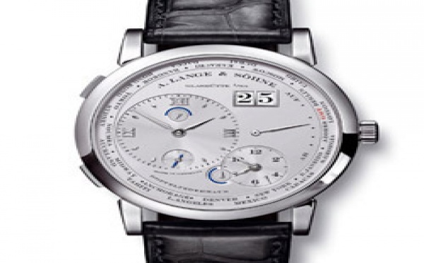Prix du neuf A. Lange Söhne Lange 1 Time Zone Platine