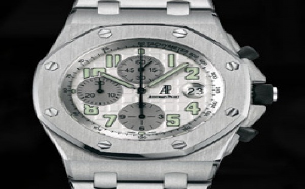 Prix du neuf Audemars Piguet Royal Oak Offshore Chronographe Date Titane